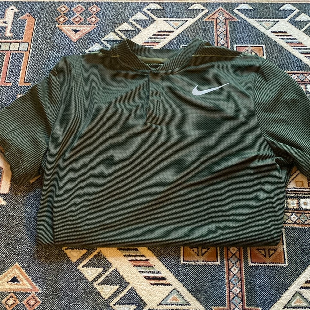 Men’s Nike Golf Shirt